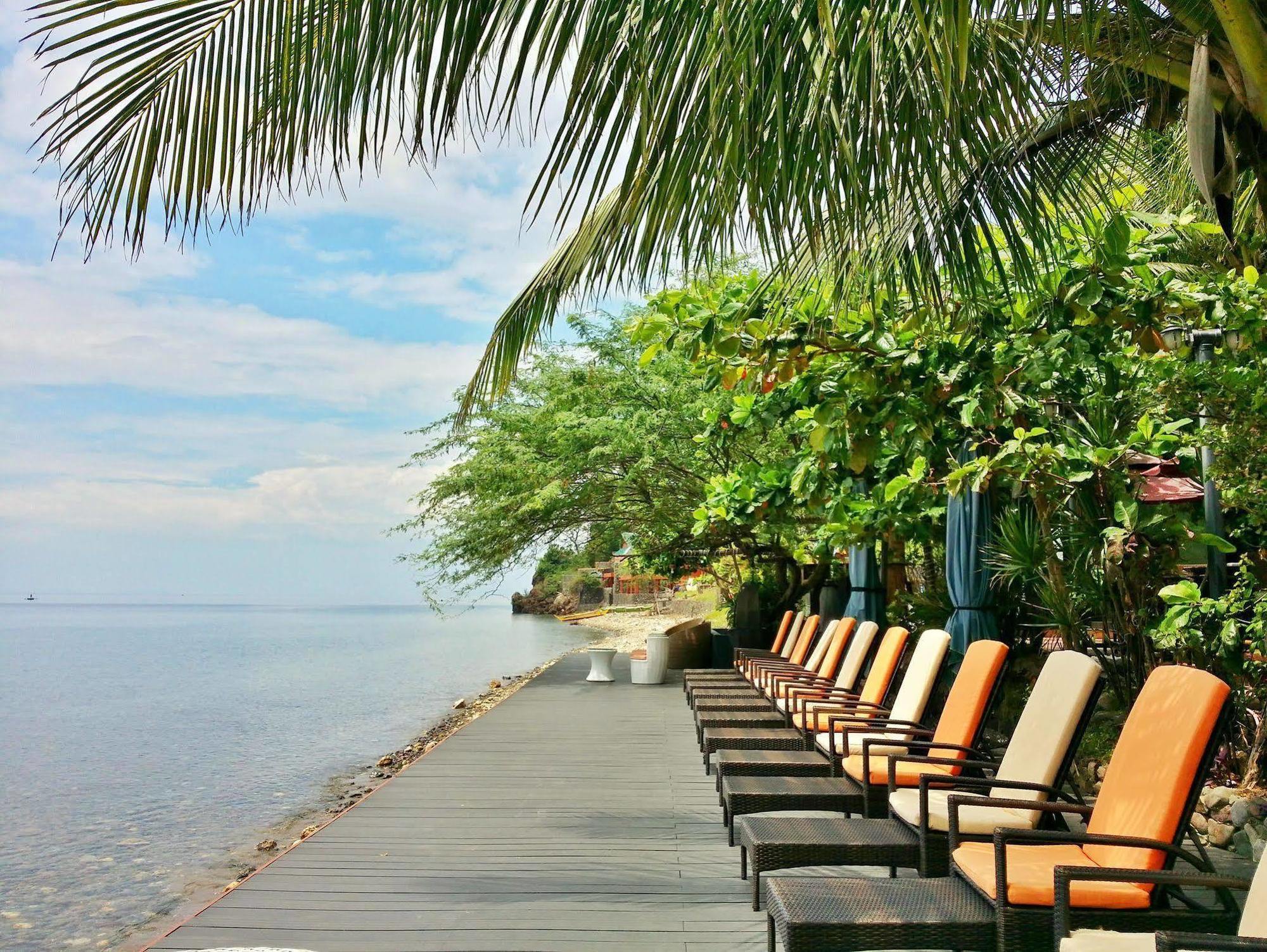 Planet Dive Hotel Mabini  Exterior photo