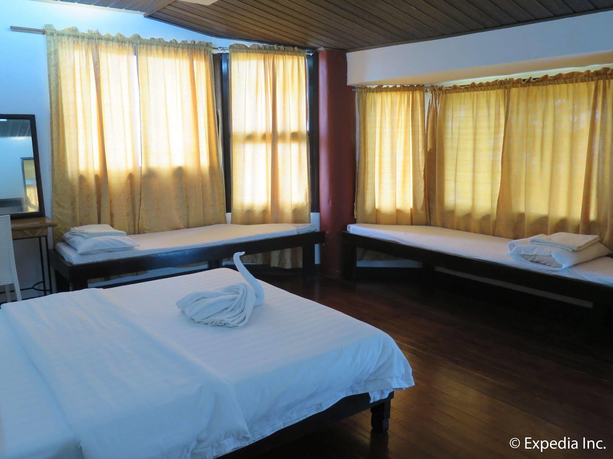Planet Dive Hotel Mabini  Exterior photo